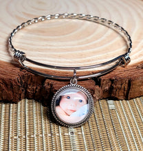 Cargar imagen en el visor de la galería, Pulseras Bangles con fotos
